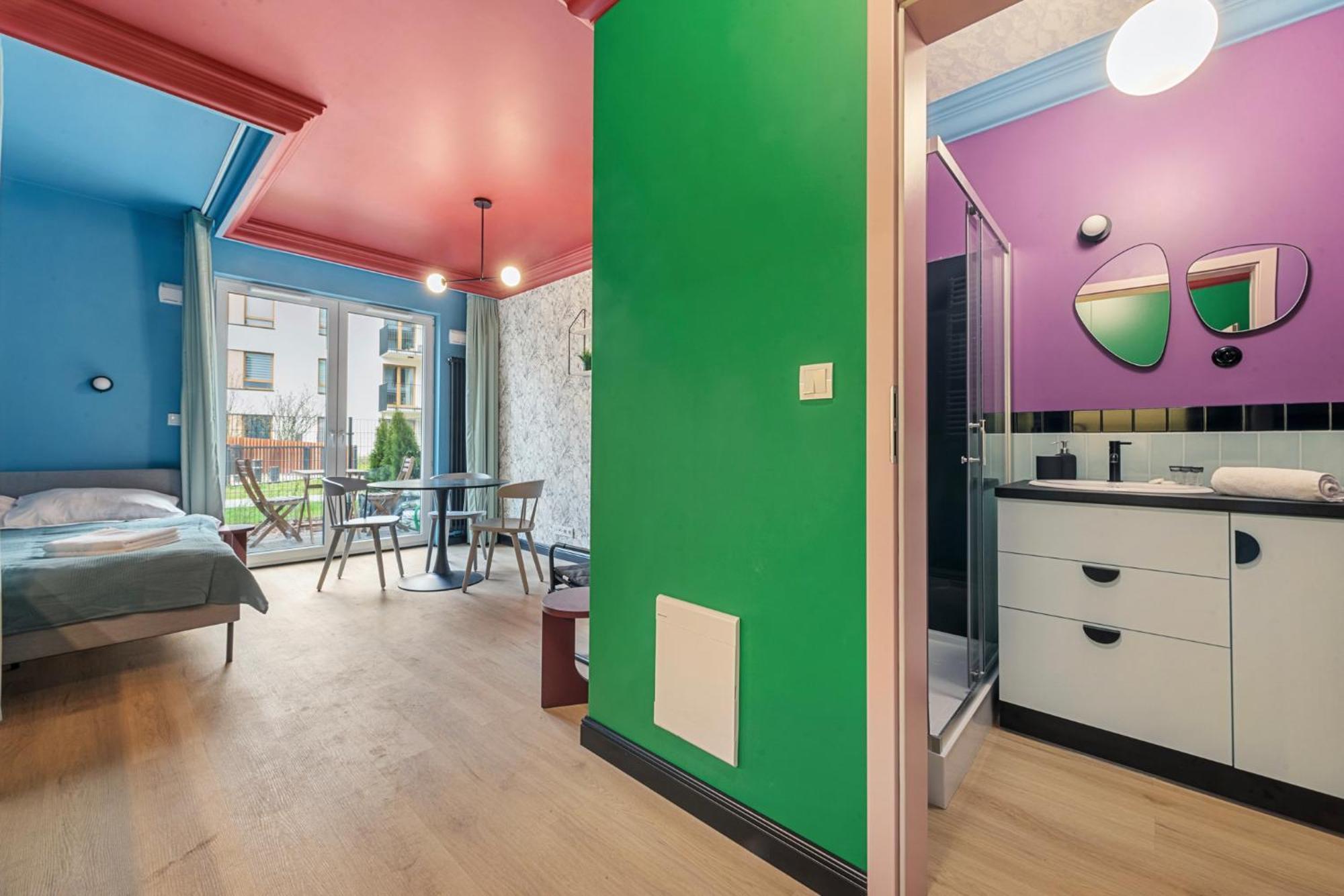 Colorful Apt Close To The Center Great Location Lägenhet Warszawa Exteriör bild
